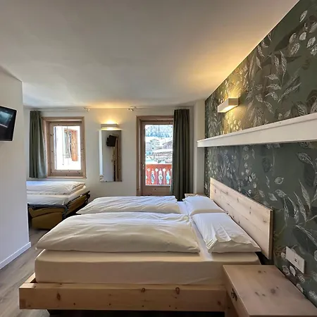 Garni La Casetta 2*